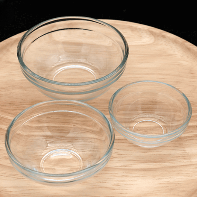 http://aurorastore.co.za/cdn/shop/files/BeautyGlassBowl.png?v=1687952536