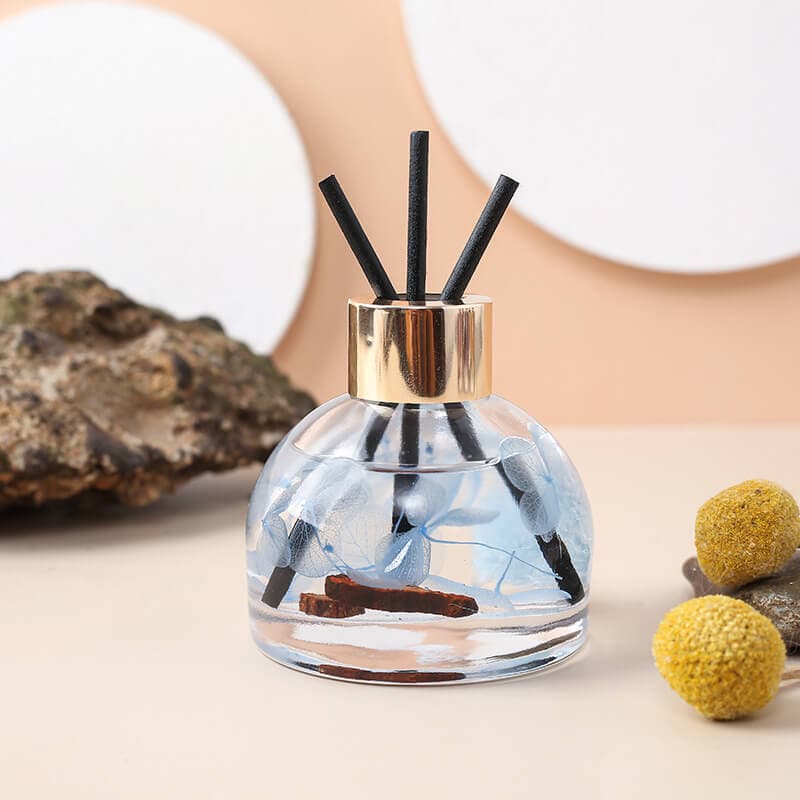 🎁 Dried Flower Decoration Aroma Room Diffuser / Car Fragrance (100ml) (100% off)