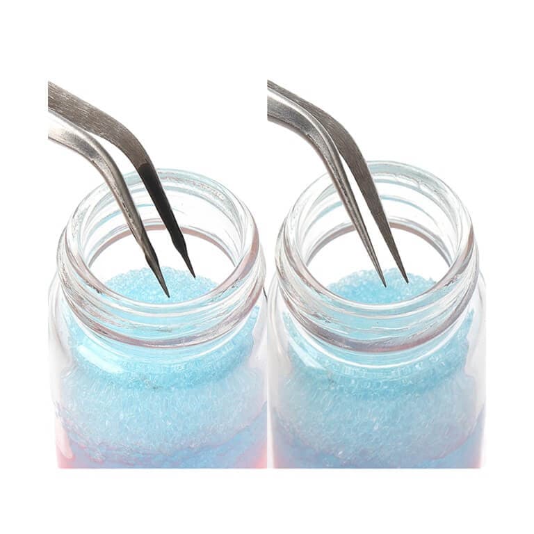Eyelash Extension Tweezer Cleaner