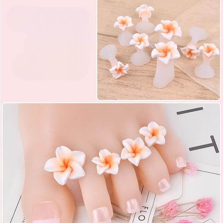 Individual Silicone Flower Pedicure Toe Separators (8 pcs)