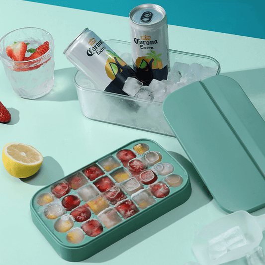 Silicone Matcha Green Ice Mould & Storage Box