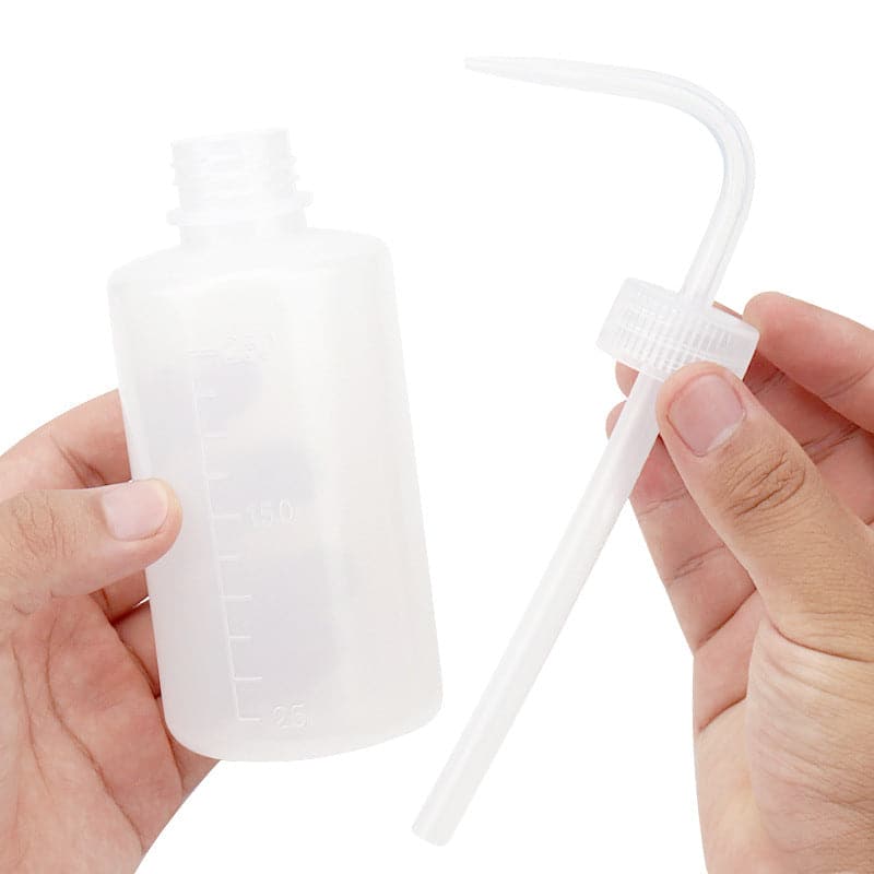 Squeeze Wash Bottle (150 ml)