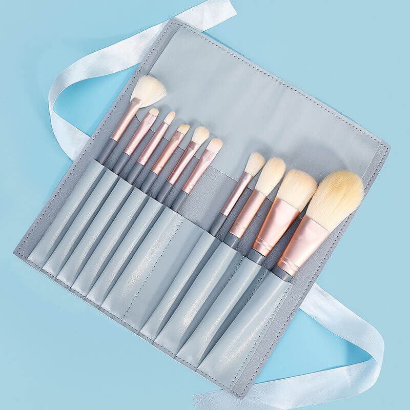 Blue Makeup Brush Set in Pouch (10 Brushes)