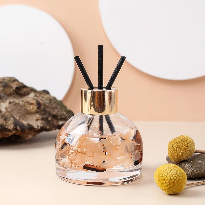 🎁 Dried Flower Decoration Aroma Room Diffuser / Car Fragrance (100ml) (100% off)