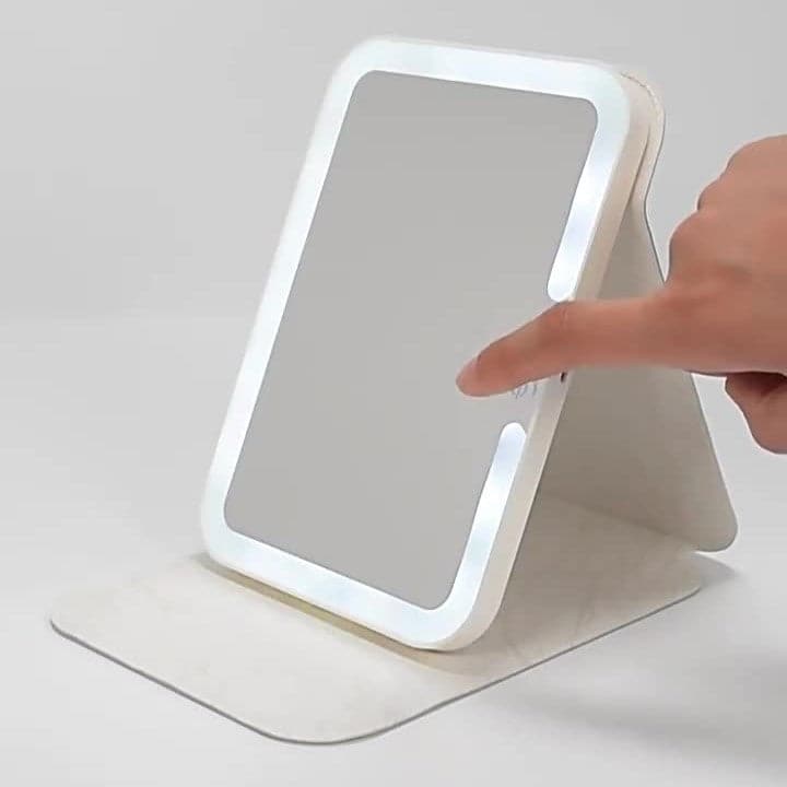 Portable LED Dressing Mirror